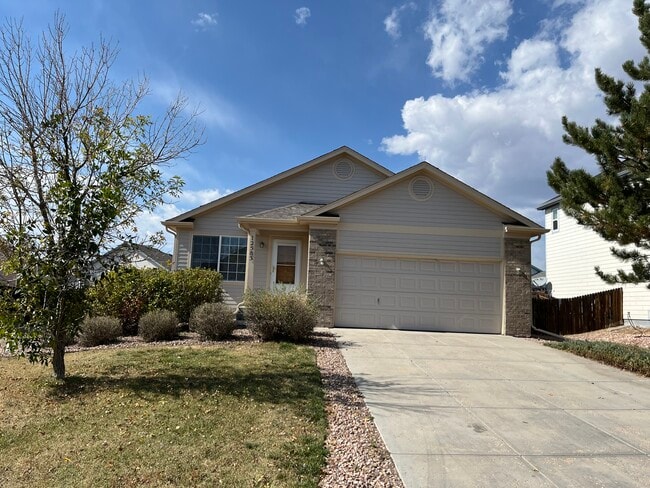 property at 12583 Pine Valley Cir