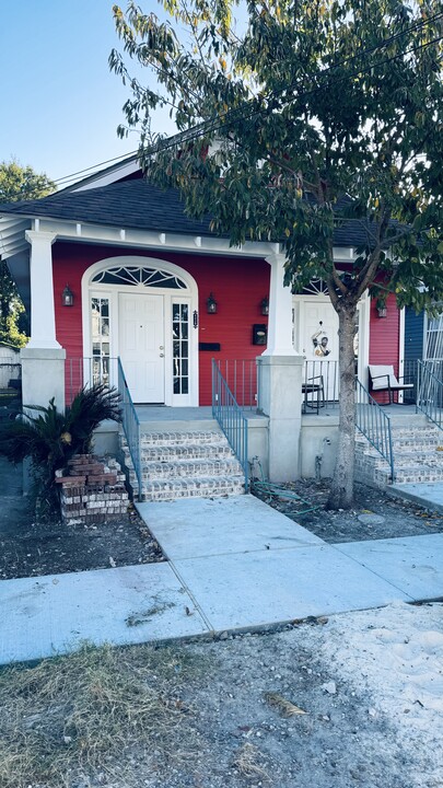 4420 General Pershing St in New Orleans, LA - Building Photo
