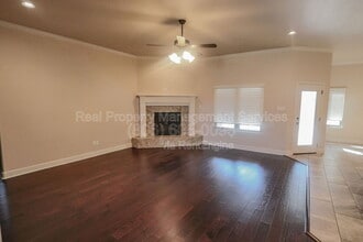 9604 Justice Ave in Lubbock, TX - Building Photo - Building Photo