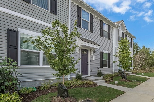 2757 Thornton Grove Blvd, Unit 102 in Nashville, TN - Building Photo - Building Photo