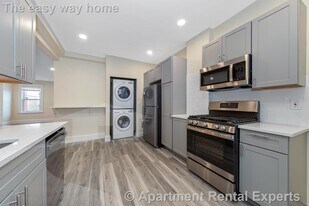 44 Brackett St, Unit #3 in Boston, MA - Building Photo