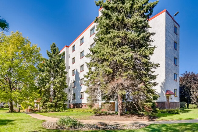property at 475 Plum Creek Dr