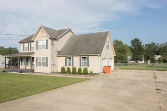 171 Sierra Dr in Rineyville, KY - Building Photo - Building Photo