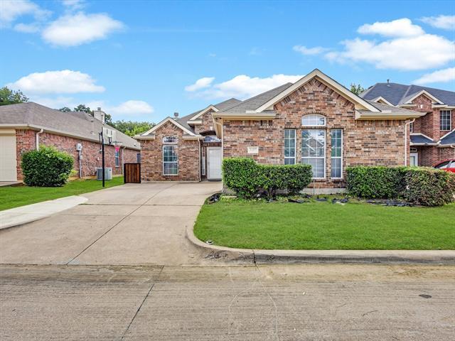 property at 3107 Willowdale Dr