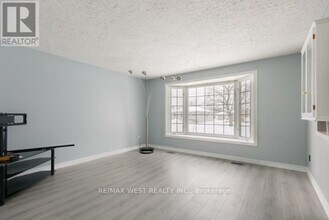 29 Monterrey Dr in Toronto, ON - Building Photo - Building Photo