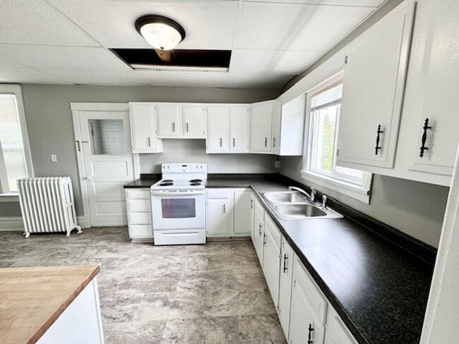 property at 1205 Belknap St