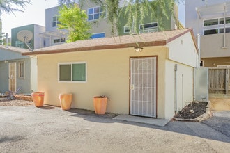 104 4th St in West Sacramento, CA - Building Photo - Building Photo