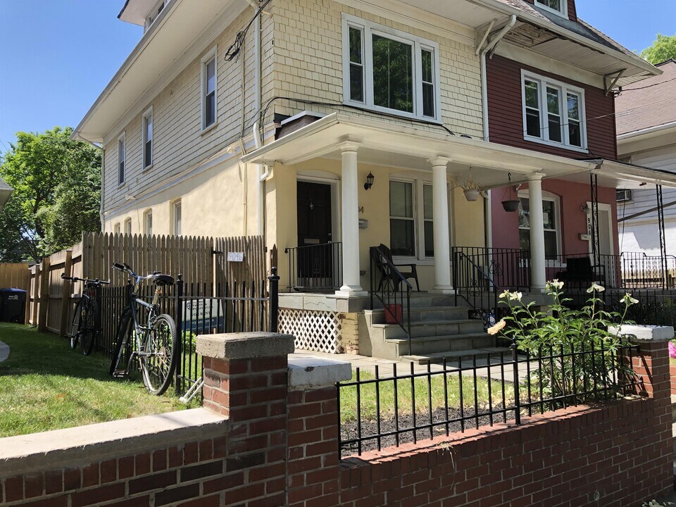 904 Webster St NW in Washington, DC - Building Photo