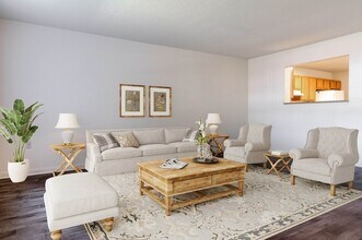 Country Ranch Apartments in Fort Collins, CO - Foto de edificio - Building Photo