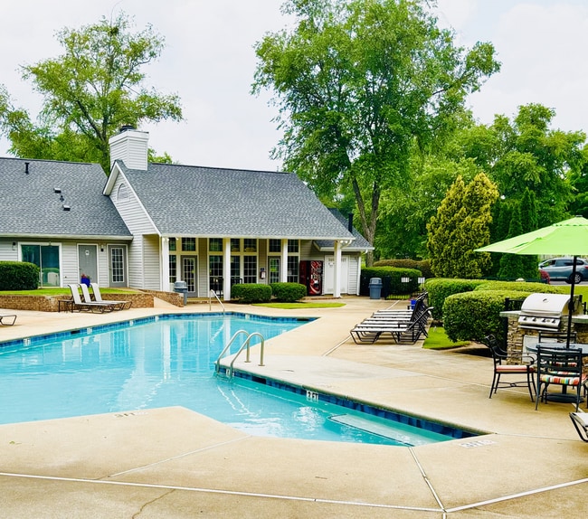 Gleneagle Apartments in Greenville, SC - Building Photo - Building Photo