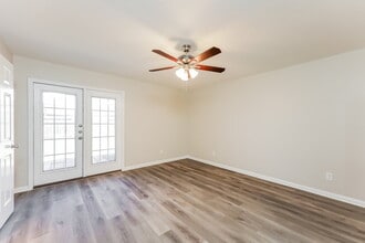 11543 Luckey Ledge in San Antonio, TX - Foto de edificio - Building Photo