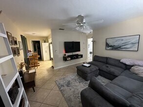 26811 Palm St in Bonita Springs, FL - Building Photo - Building Photo