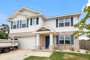 1105 Valor Walk in Crestview, FL - Building Photo