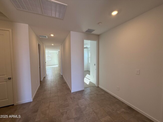 4185 W Yolanda Ln in San Tan Valley, AZ - Building Photo - Building Photo