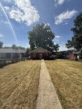 2319 SW 9th St in Des Moines, IA - Building Photo - Building Photo