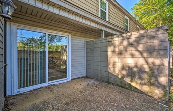 805 Bishop Warren Dr, Unit SI ID1296535P in Little Rock, AR - Building Photo - Building Photo