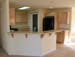 1370 Lucy Way in Chico, CA - Building Photo - Building Photo