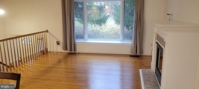 2133 Hallmark Dr in Gambrills, MD - Building Photo - Building Photo