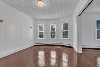 48 Kenwood St in Providence, RI - Building Photo - Building Photo