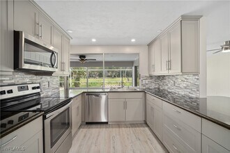 1411 Whiskey Creek Dr in Ft. Myers, FL - Building Photo - Building Photo