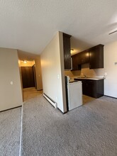 1650 Highway 36 W, Unit APT 365 in Roseville, MN - Foto de edificio - Building Photo
