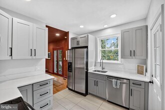 6017 Inwood St in Cheverly, MD - Building Photo - Building Photo
