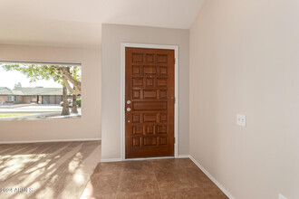 7958 W Surrey Ave in Peoria, AZ - Building Photo - Building Photo