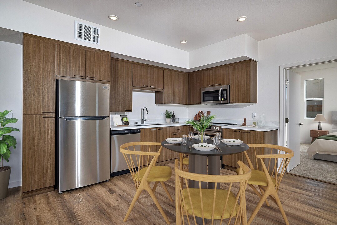 Dezi in San Diego, CA - Building Photo