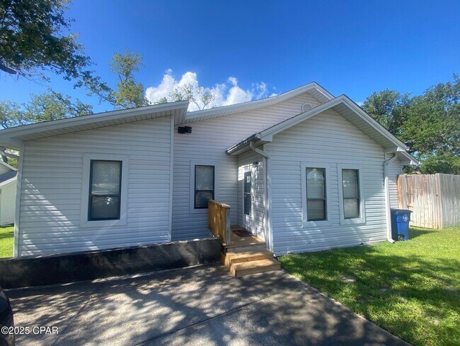 property at 504 E 4th St