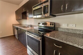 1401 E 4th St in Austin, TX - Building Photo - Building Photo