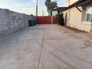 402 E 1st St in Mesa, AZ - Building Photo - Building Photo