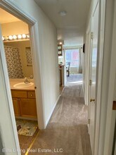 2805 NE 125th St in Seattle, WA - Building Photo - Building Photo