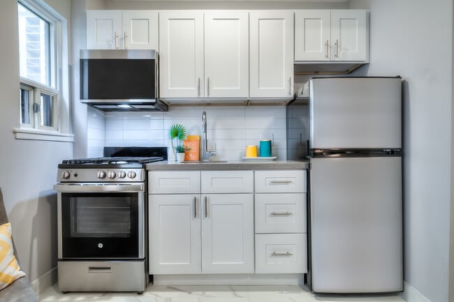 property at 214 Wellesley St E