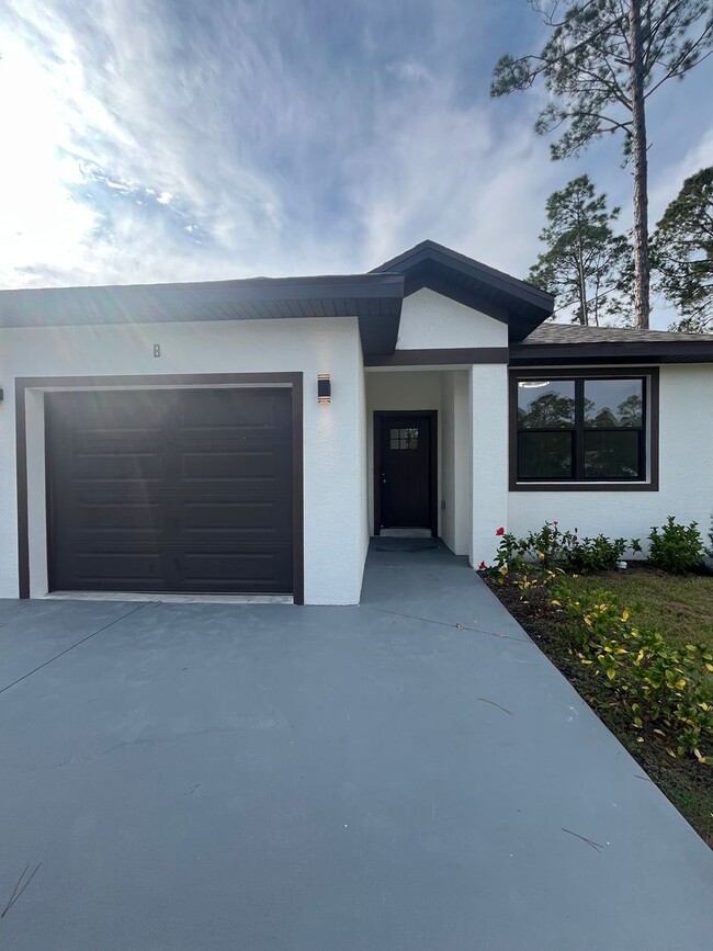 8 Bunker View Pl in Palm Coast, FL - Building Photo - Building Photo