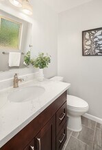 12634 SE 30th St in Bellevue, WA - Building Photo - Building Photo