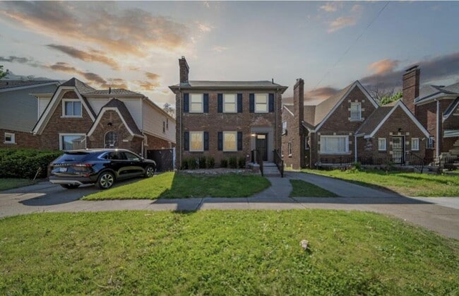 18941 Santa Rosa Dr