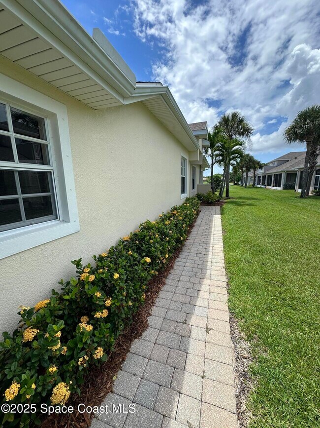 1317 Ballinton Dr in Melbourne, FL - Building Photo - Building Photo