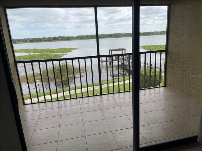 10125 Sailwinds Blvd N in Largo, FL - Building Photo - Building Photo