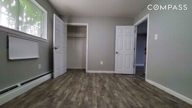 364 Huntington Ave-Unit -LL in Bronx, NY - Building Photo - Building Photo