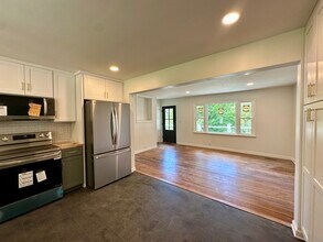 176 New York St in Bristol, VA - Building Photo - Building Photo