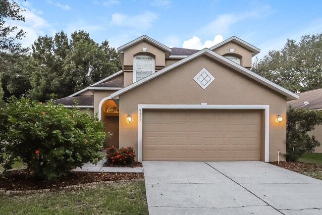 9323 Hidden Water Cir