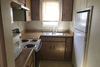 1950 H St in Sparks, NV - Building Photo - Building Photo