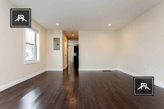 476 Fulton St in Medford, MA - Building Photo - Building Photo