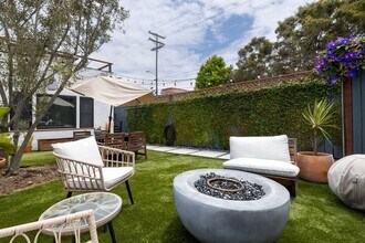 3116 Pacific Ave in Marina Del Rey, CA - Building Photo - Building Photo