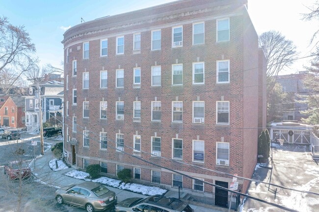 28-30 Langdon St in Cambridge, MA - Building Photo - Building Photo