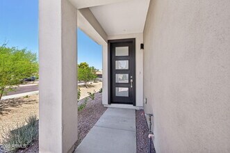 2131 JENNIFER LYNN Way in Phoenix, AZ - Building Photo - Building Photo