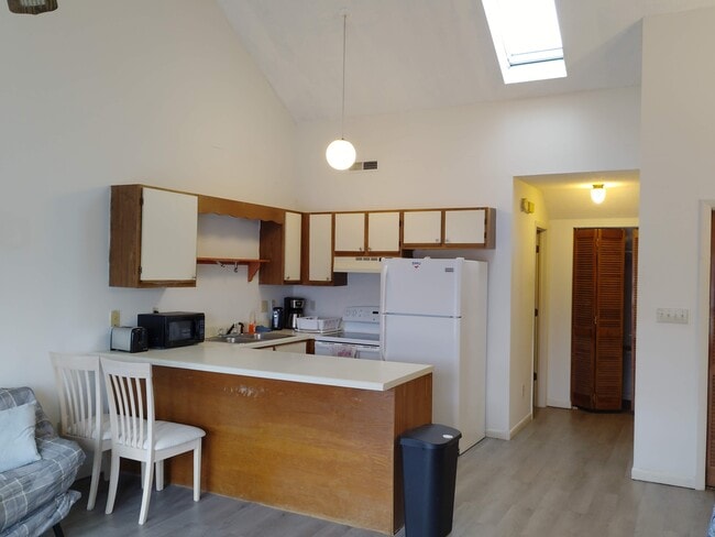 property at 510 Fairwood Lakes Dr