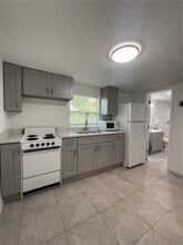 1606 New Amsterdam Way in Orlando, FL - Building Photo - Building Photo