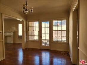 3326 5th St in Los Angeles, CA - Building Photo - Building Photo