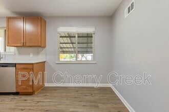 2695 S Logan St in Denver, CO - Building Photo - Building Photo